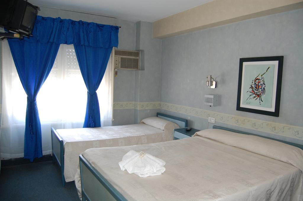 Monte Carlo Hotel Villa Carlos Paz Cameră foto